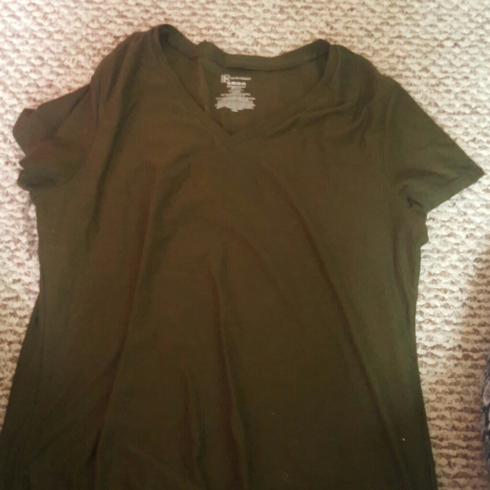 short sleeve shirt